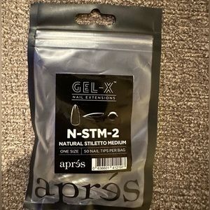 NATURAL STILETTO MEDIUM REFILL (50 tips per bag) N-STM-2